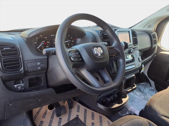 Photo of 2025 Bright White Clearcoat RAM ProMaster 3500