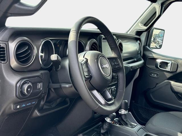 Photo of 2023 Silver Zynith Clearcoat Jeep Wrangler 4xe