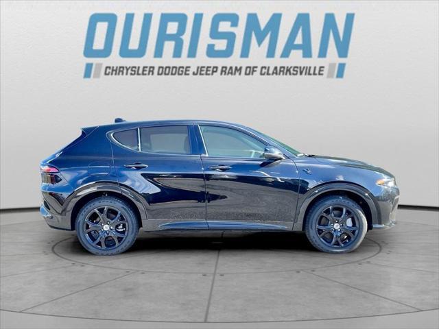 Photo of 2024 8 Ball Dodge Hornet