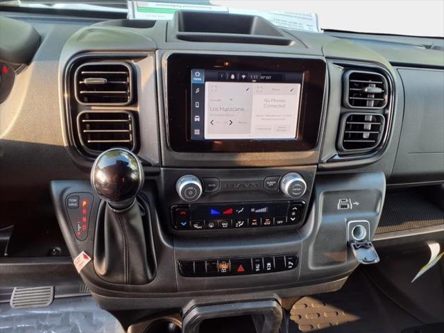 Photo of 2025 Bright White Clearcoat RAM ProMaster 3500