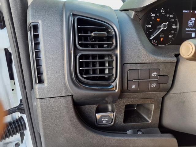 Photo of 2025 Bright White Clearcoat RAM ProMaster 3500