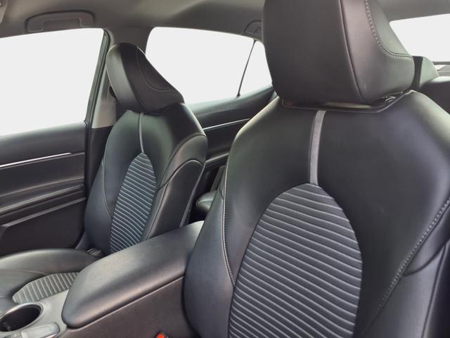 Photo of 2023 Predawn Gray Mica Toyota Camry