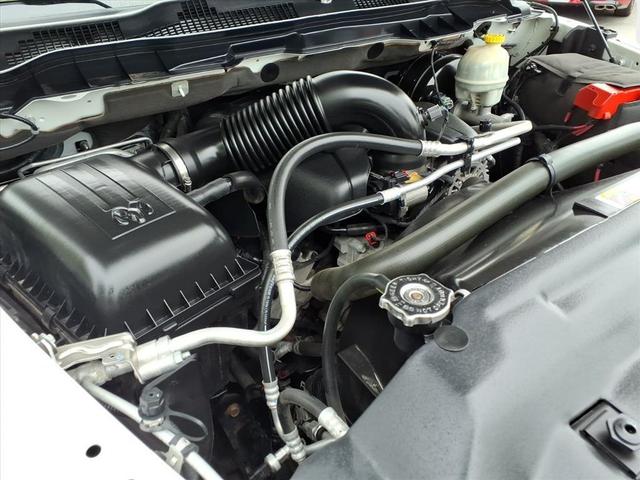 Photo of 2014 Bright White Clearcoat RAM 1500