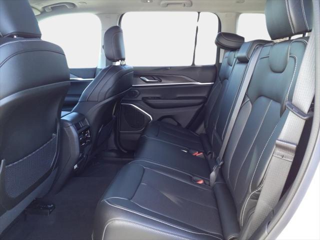 Photo of 2024 Bright White Clearcoat Jeep Grand Cherokee 4xe