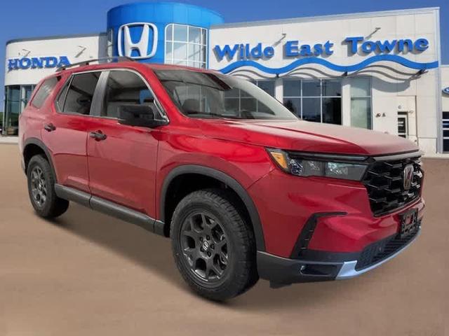 Photo of 2025 Radiant Red Metallic II Honda Pilot