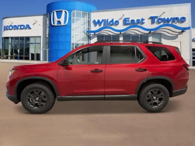 Photo of 2025 Radiant Red Metallic II Honda Pilot
