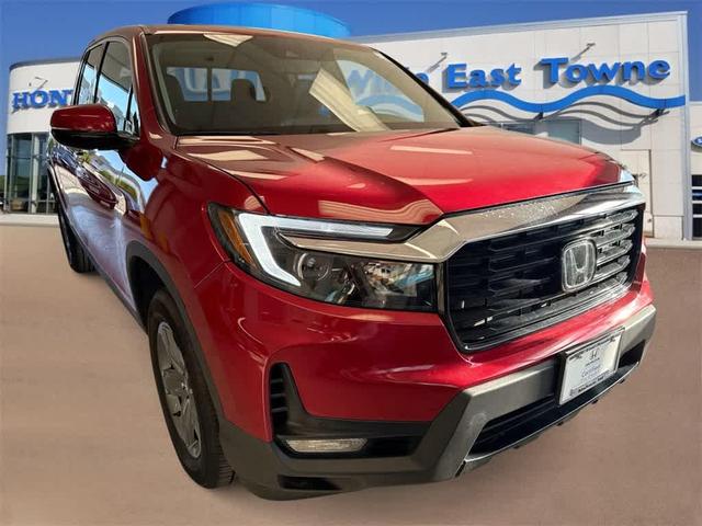 Photo of 2022 Radiant Red Metallic II Honda Ridgeline