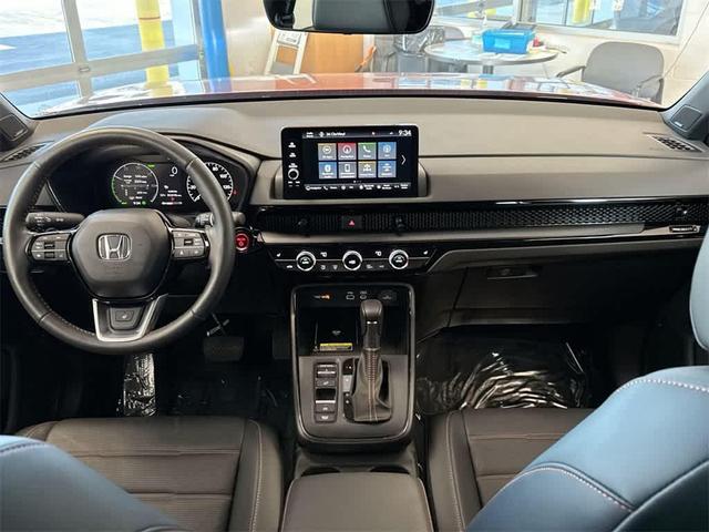 Photo of 2024 Radiant Red Metallic Honda CR-V Hybrid