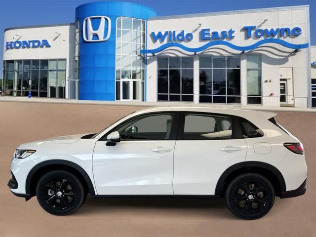 Photo of 2025 Platinum White Pearl Honda HR-V