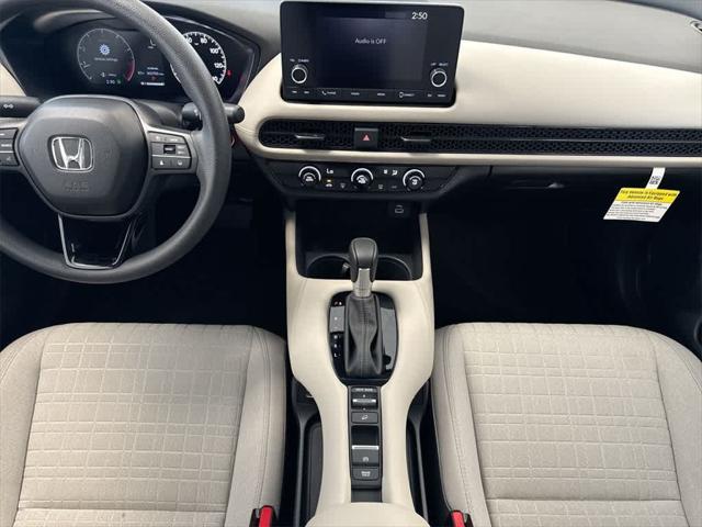 Photo of 2025 Platinum White Pearl Honda HR-V