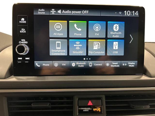 Photo of 2025 Lunar Silver Metallic Honda Pilot