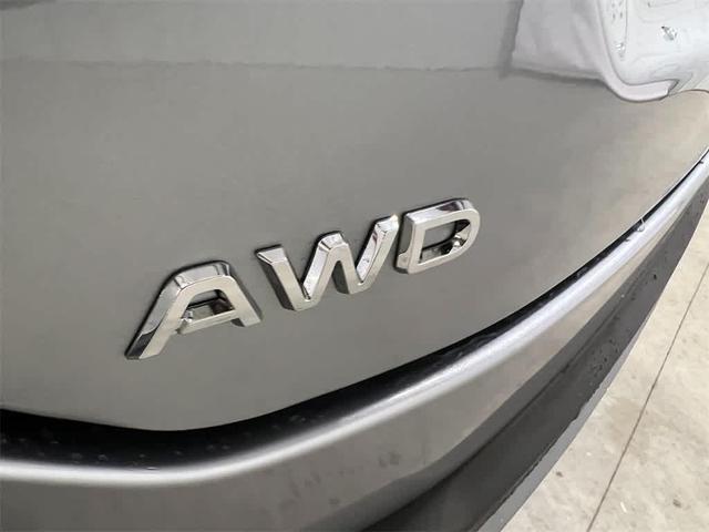 Photo of 2025 Lunar Silver Metallic Honda Pilot