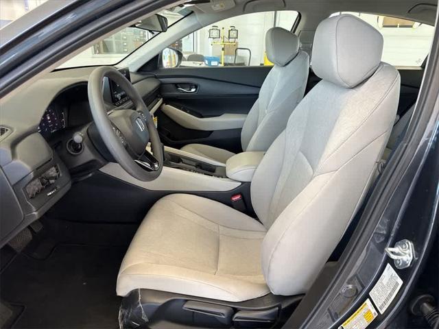 Photo of 2025 Meteorite Gray Metallic Honda Accord