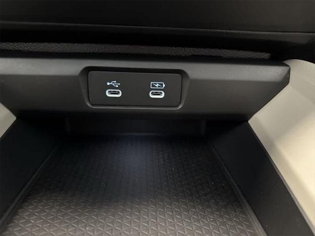 Photo of 2025 Meteorite Gray Metallic Honda Accord