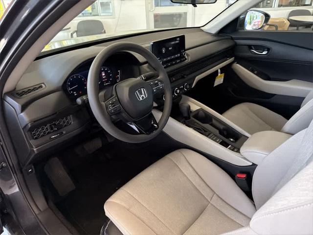 Photo of 2025 Meteorite Gray Metallic Honda Accord