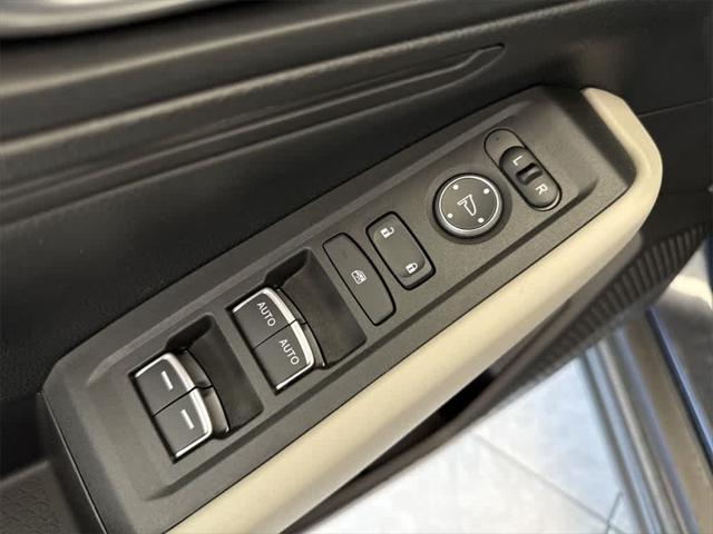 Photo of 2025 Meteorite Gray Metallic Honda Accord