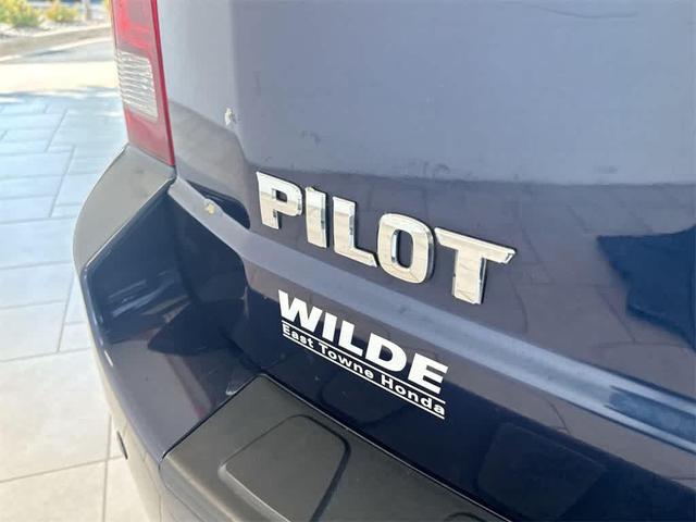 Photo of 2013 Obsidian Blue Pearl Honda Pilot