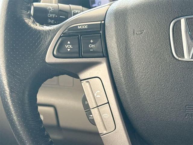 Photo of 2013 Obsidian Blue Pearl Honda Pilot