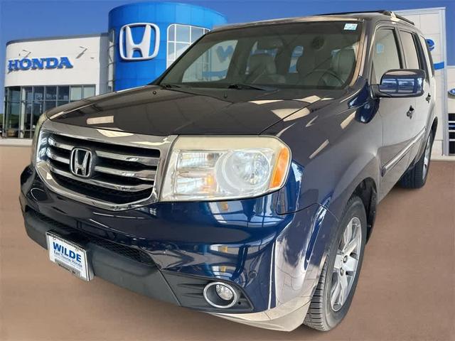 Photo of 2013 Obsidian Blue Pearl Honda Pilot