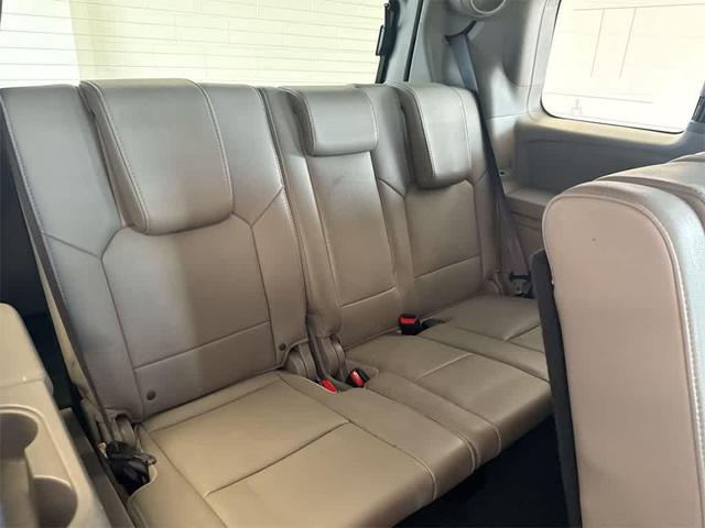 Photo of 2013 Obsidian Blue Pearl Honda Pilot