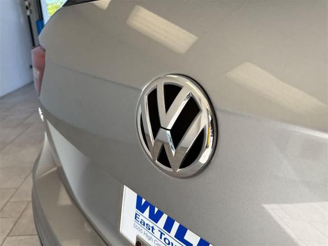 Photo of 2019 Pyrite Silver Metallic Volkswagen Tiguan