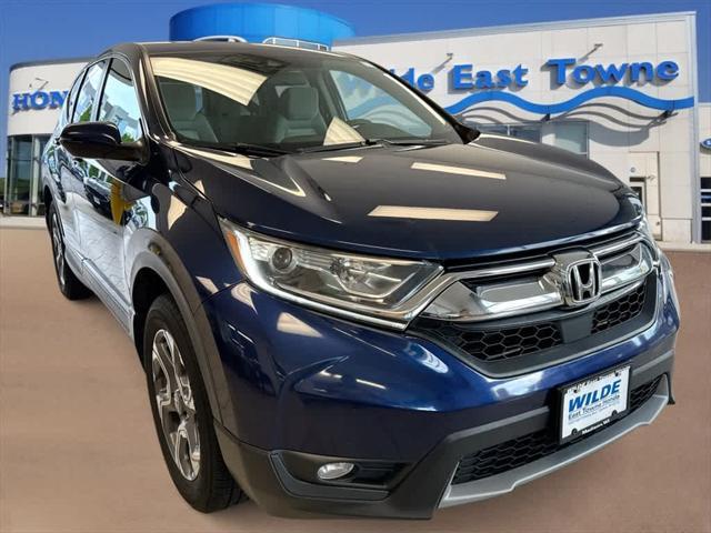 Photo of 2017 Obsidian Blue Pearl Honda CR-V