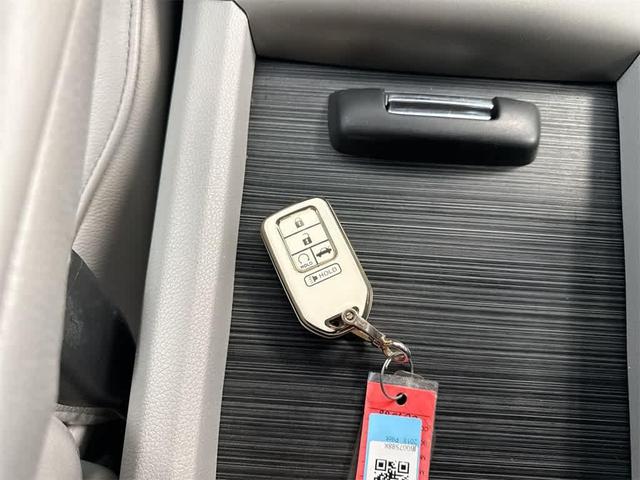 Photo of 2018 Black Honda Pilot