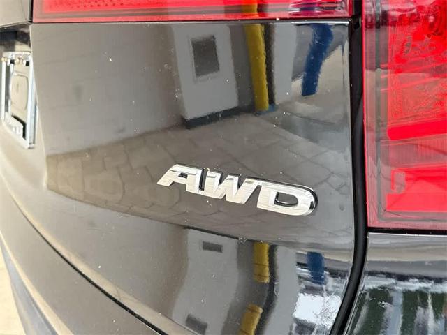 Photo of 2018 Black Honda Pilot