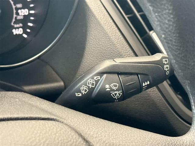 Photo of 2019 AGATE BLACK Ford Escape