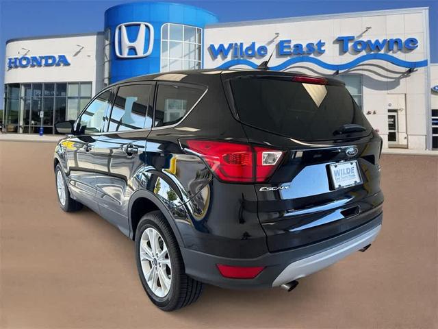 Photo of 2019 AGATE BLACK Ford Escape