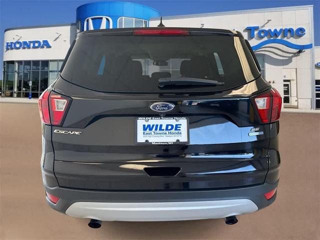 Photo of 2019 AGATE BLACK Ford Escape