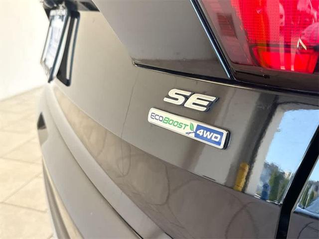 Photo of 2019 AGATE BLACK Ford Escape