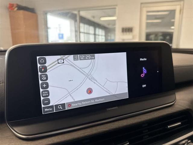Photo of 2022 Ebony Black Kia Telluride
