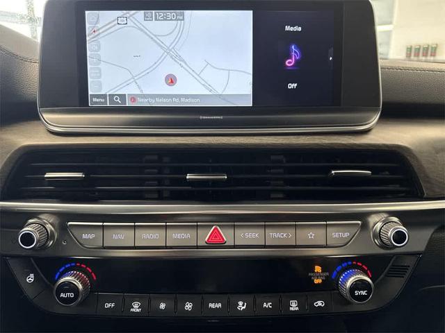 Photo of 2022 Ebony Black Kia Telluride