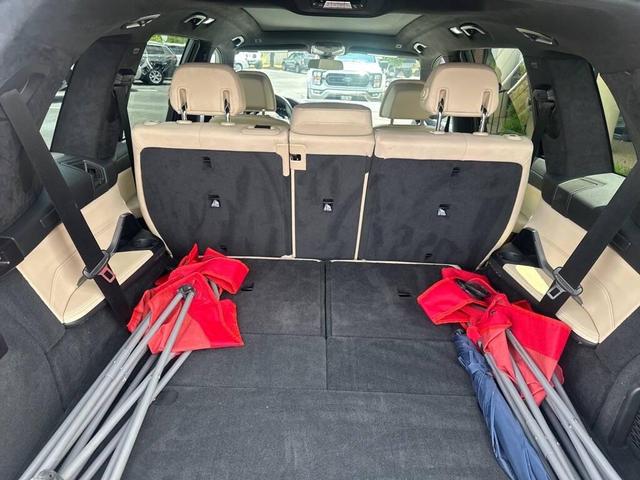 Photo of 2021 White BMW X7