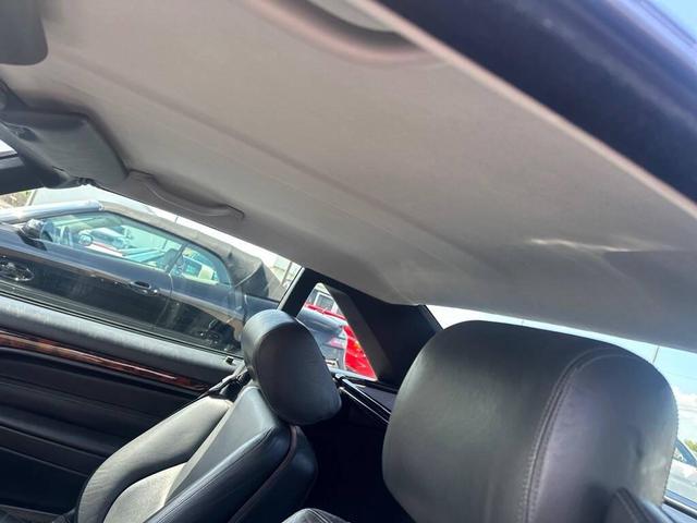 Photo of 2002 Black Mercedes-Benz SL-Class