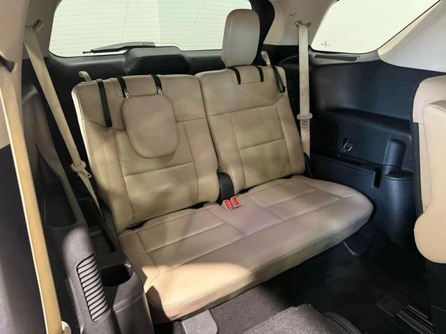 Photo of 2020 Rapid Red Metallic Tinted Clearcoat Ford Explorer