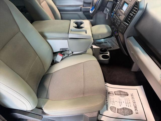 Photo of 2016 Blue Flame Metallic Ford F-150