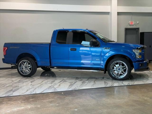 Photo of 2016 Blue Flame Metallic Ford F-150