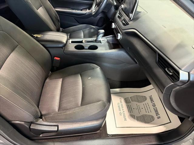Photo of 2019 Gun Metallic Nissan Altima