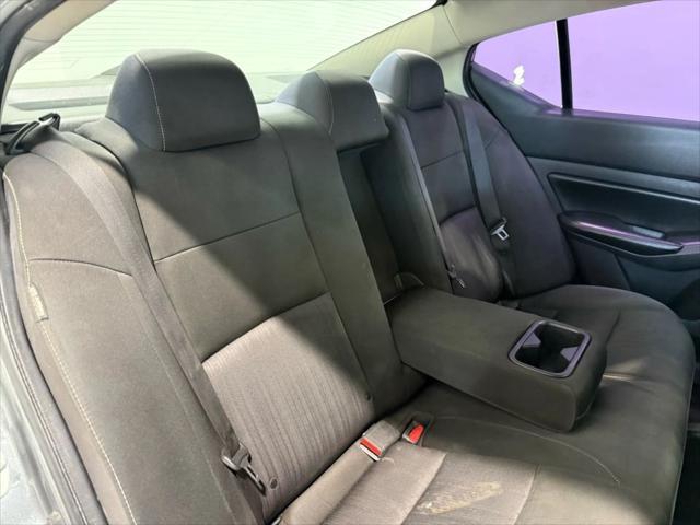 Photo of 2019 Gun Metallic Nissan Altima