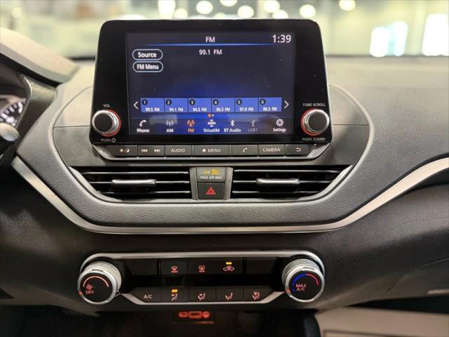 Photo of 2019 Gun Metallic Nissan Altima