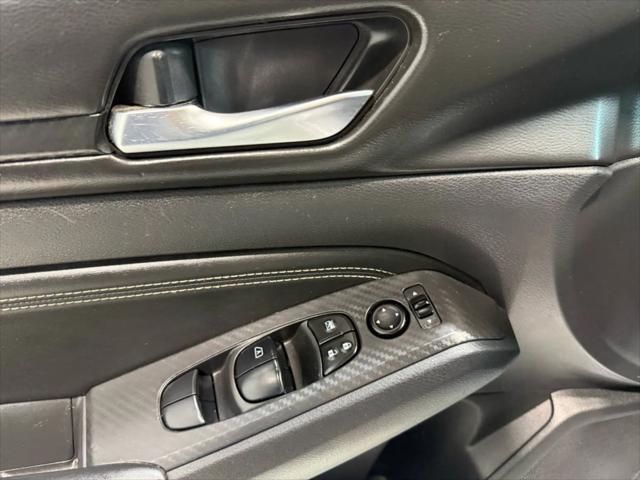 Photo of 2019 Gun Metallic Nissan Altima