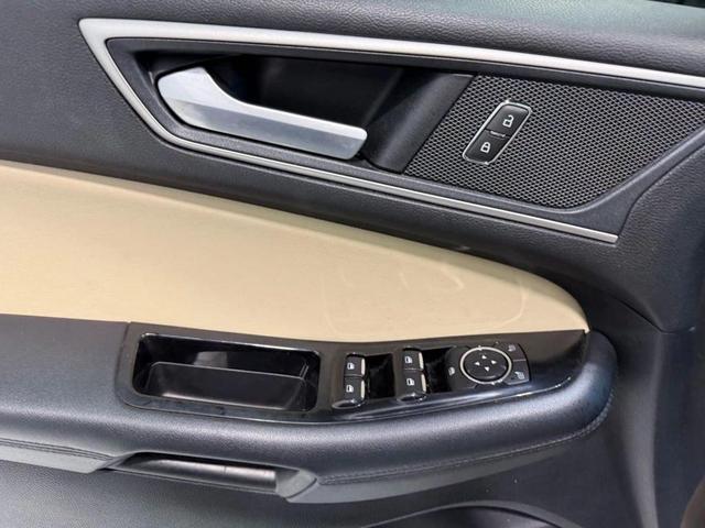 Photo of 2019 Stone Gray Metallic Ford Edge