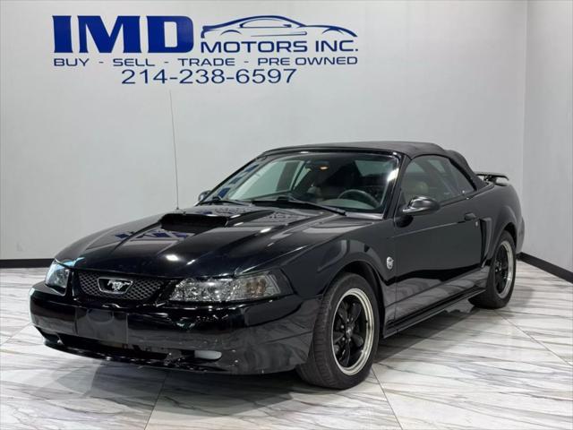 2004 Ford Mustang