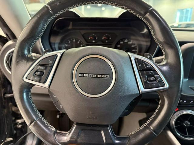 Photo of 2022 Black Chevrolet Camaro