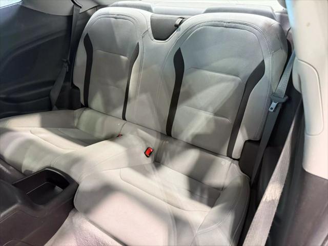 Photo of 2022 Black Chevrolet Camaro
