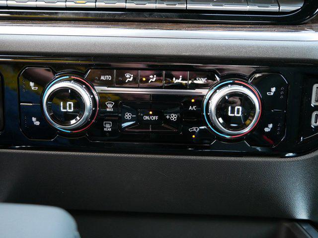 Photo of 2025 Summit White GMC Sierra 1500