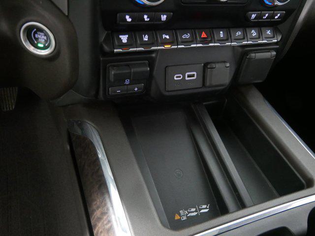 Photo of 2023 White Frost Tricoat GMC Sierra 2500