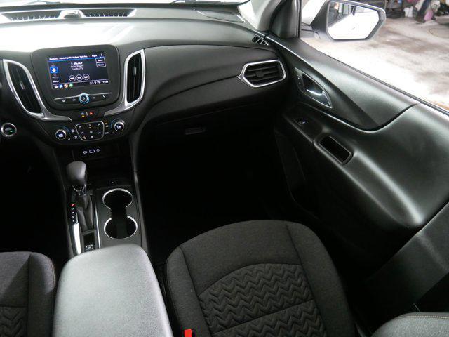 Photo of 2022 Summit White Chevrolet Equinox